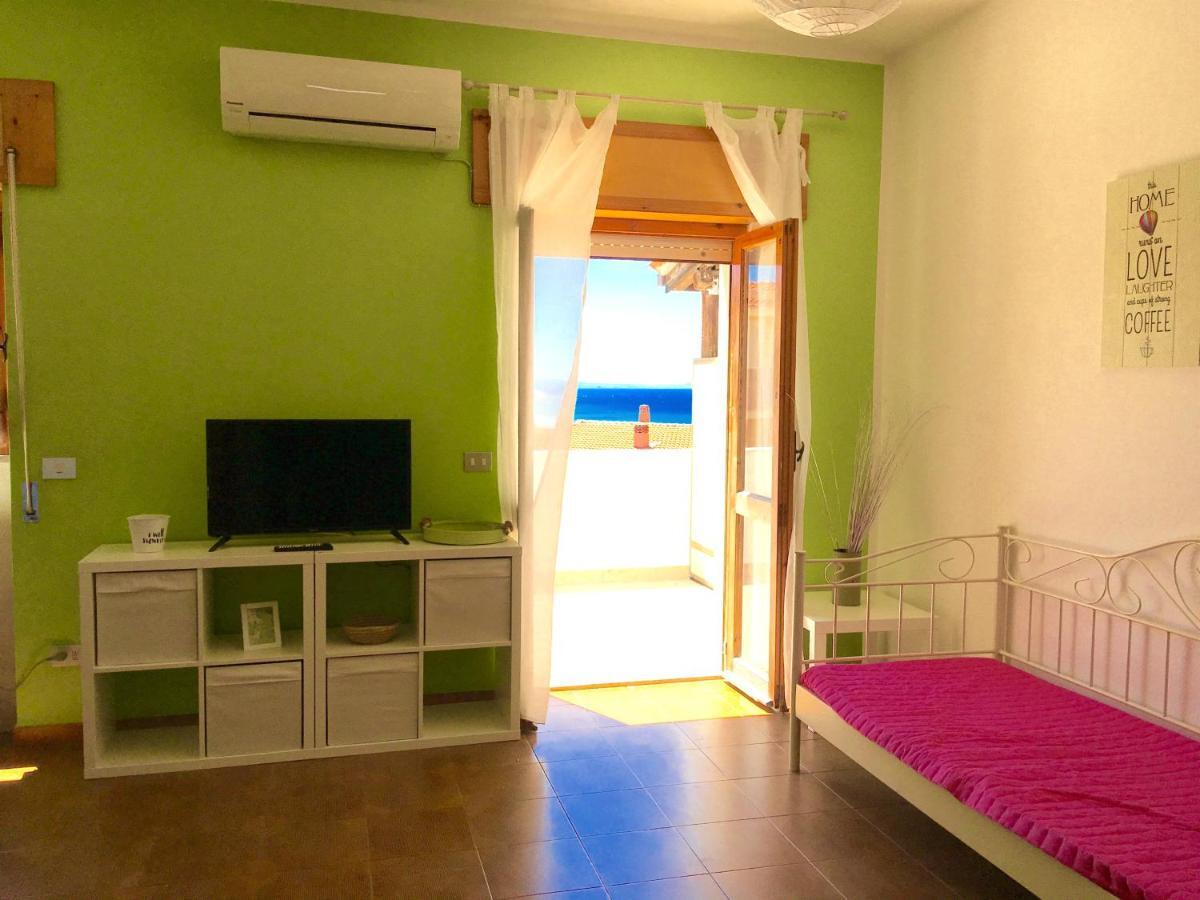 Apartament Lucia 150Mt From Beach Castelsardo Extérieur photo